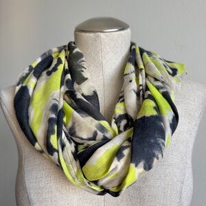s.Oliver Circle Scarf - Neon Yellow Gray Black Abstract Print NWT